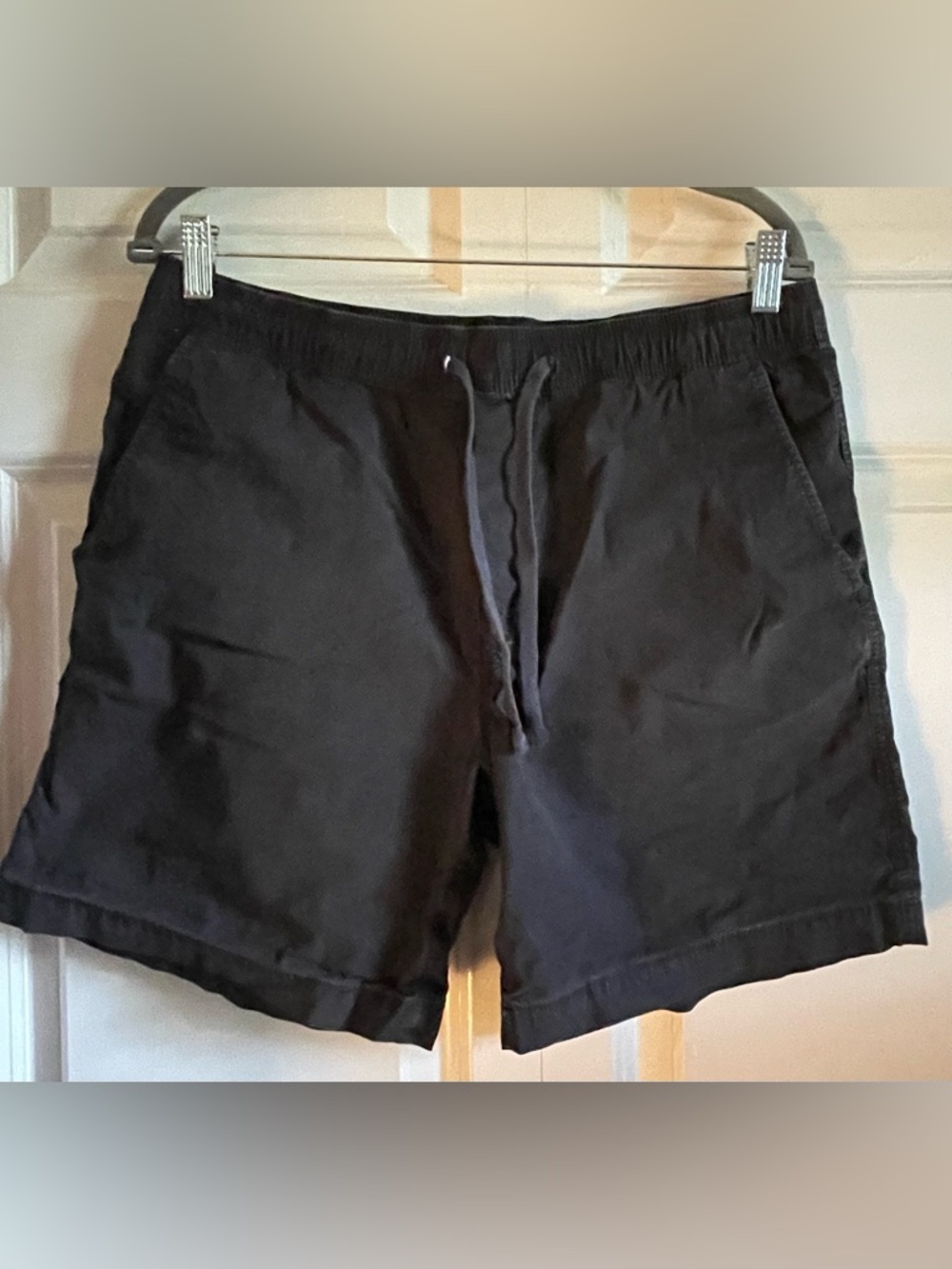 American Eagle young men’s shorts. Distressed black, size medium.